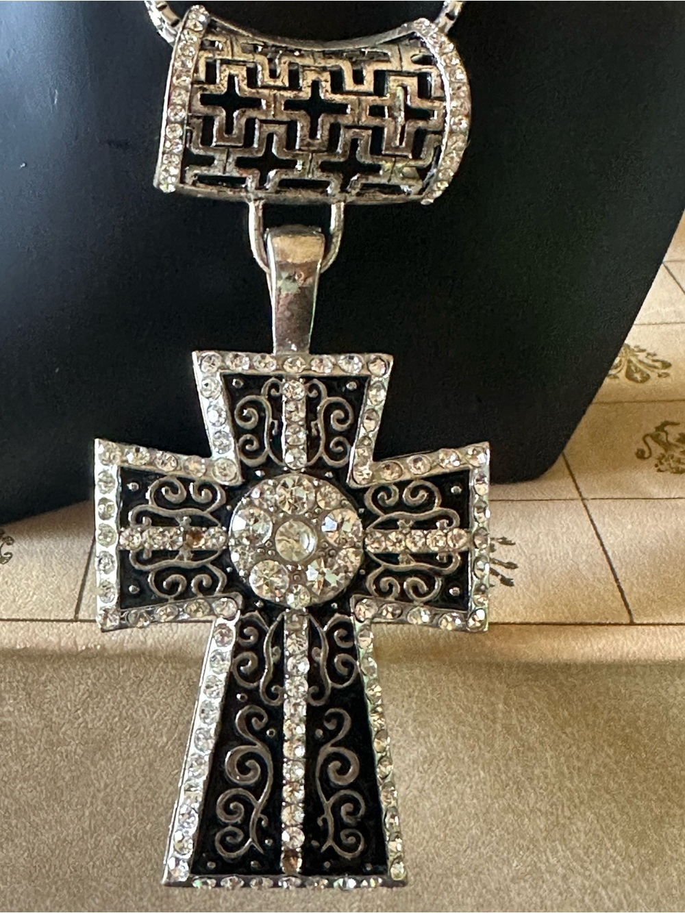 Accessories Subcategory Identification - Picture 3 of 6